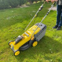 Tondeuse à batterie NEMURA 40V - Coupe de 37cm + 2 batteries 4Ah + chargeur rapide