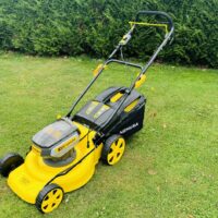 Tondeuse A Batterie 80V (2x40V) - Coupe 46cm - Autotractée + 2 Batteries 4Ah + Double Chargeur - Autonomie 500m2