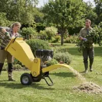 Broyeur de Végétaux et de Branches thermique 420cc (12CV) - Diamètre max 100mm - Série Lourde